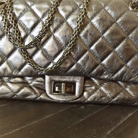 Jumbo Classic Double Flap Vintage Black Calfskin - Picture 2 of 8